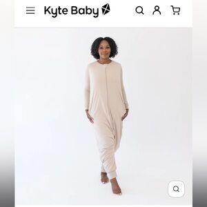 Kyte BABY Adult Sleep Bag Walker in Almond